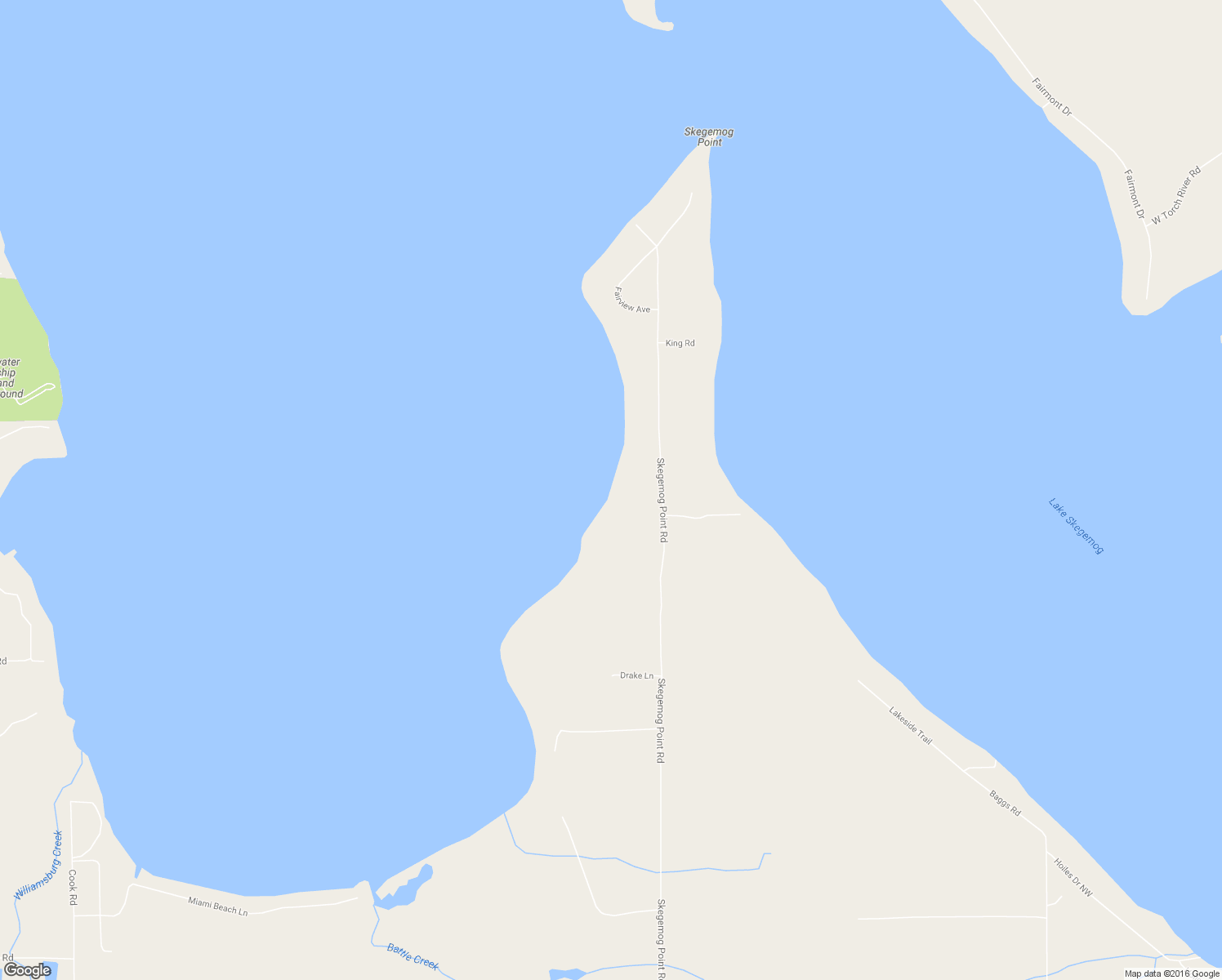 map of restaurants, bars, coffee shops, grocery stores, and more near 8871 Skegemog Point Road in Williamsburg