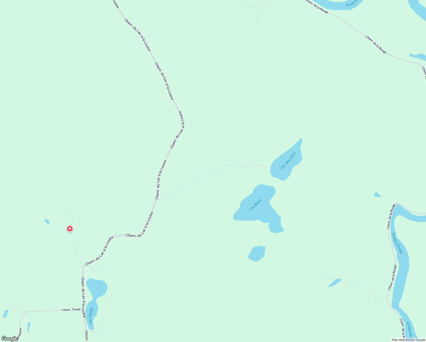 map of restaurants, bars, coffee shops, grocery stores, and more near Chemin Lac Blanc in Laurentides