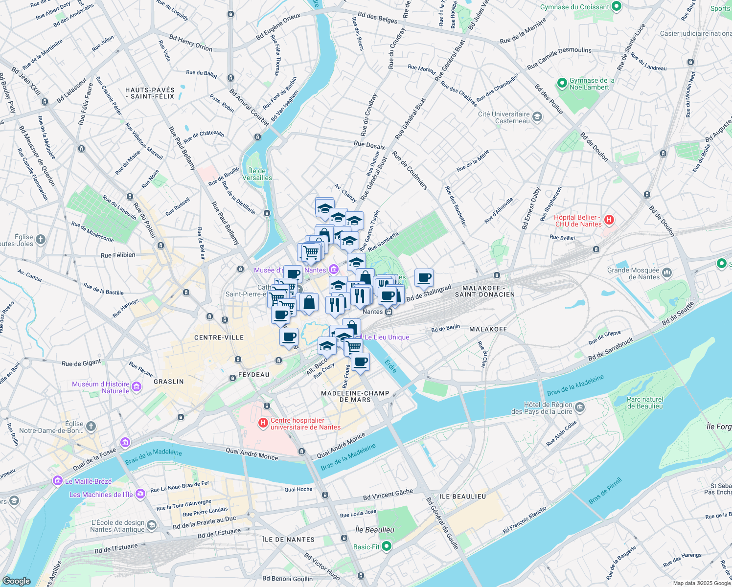map of restaurants, bars, coffee shops, grocery stores, and more near in Nantes