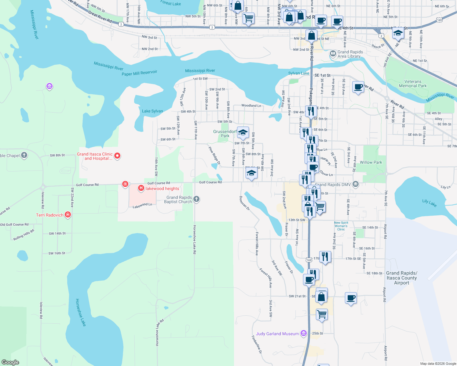 map of restaurants, bars, coffee shops, grocery stores, and more near 1002 Golf Course Road in Grand Rapids