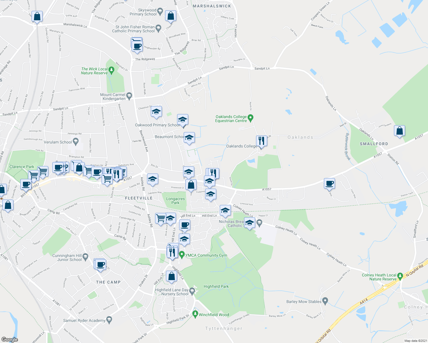 map of restaurants, bars, coffee shops, grocery stores, and more near 7 Wynches Farm Drive in Hertfordshire