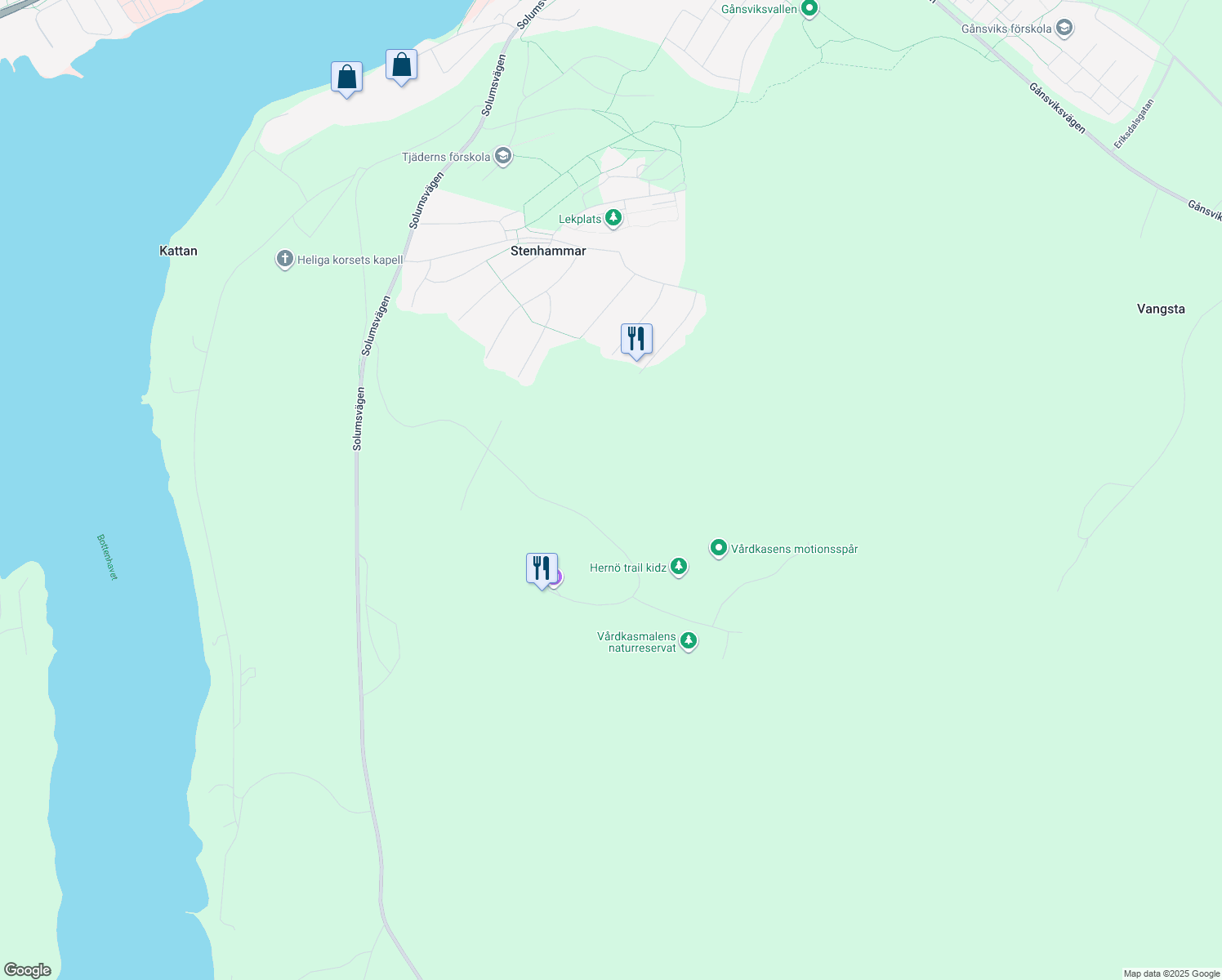 map of restaurants, bars, coffee shops, grocery stores, and more near in Härnösand County
