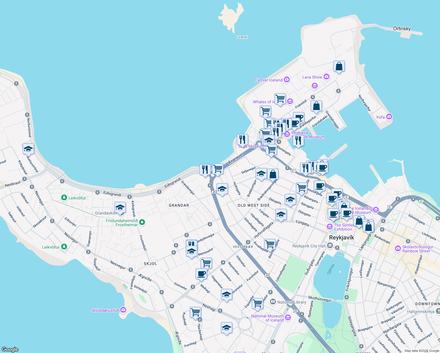 map of restaurants, bars, coffee shops, grocery stores, and more near 84 Sólvallagata in Reykjavik