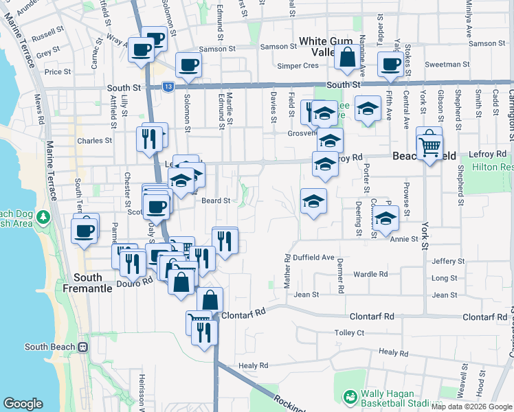 map of restaurants, bars, coffee shops, grocery stores, and more near 41 Longford Road in Beaconsfield
