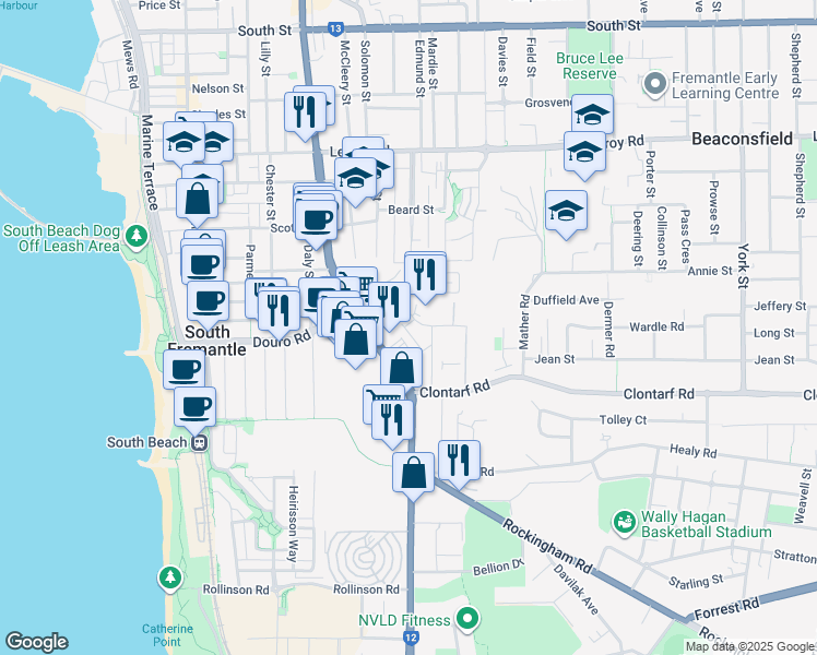 map of restaurants, bars, coffee shops, grocery stores, and more near 3 Kildare Link in Beaconsfield