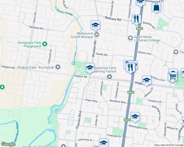 map of restaurants, bars, coffee shops, grocery stores, and more near 8 Wootten Road in Tarneit