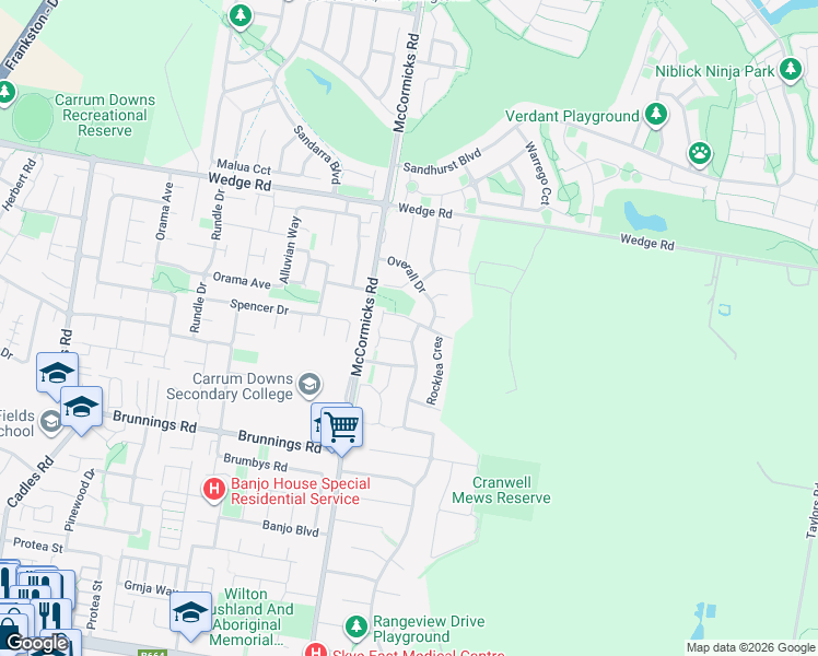 map of restaurants, bars, coffee shops, grocery stores, and more near 11 James McFarlane Wynd in Skye