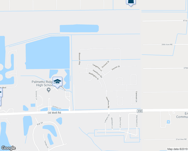 map of restaurants, bars, coffee shops, grocery stores, and more near Wellington Street in Orangetree
