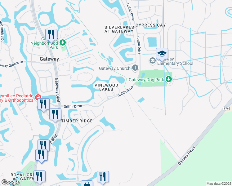 map of restaurants, bars, coffee shops, grocery stores, and more near 11811 Woodshire Circle in Fort Myers