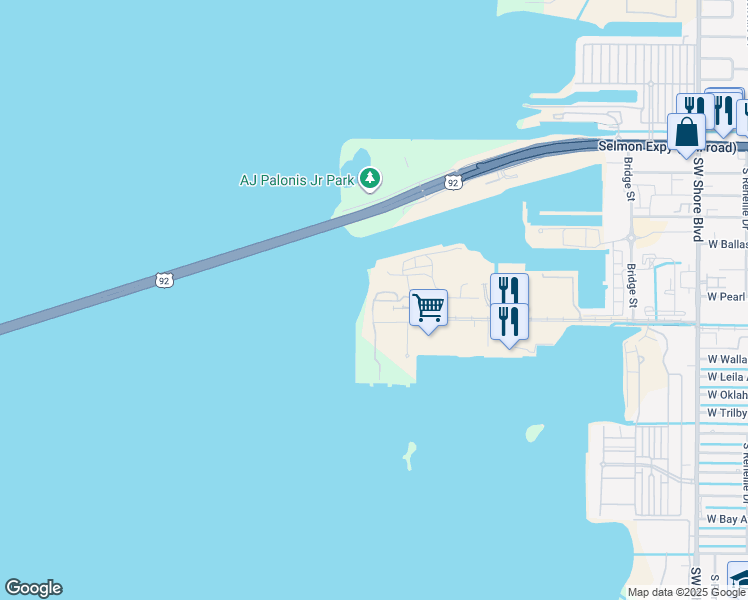 map of restaurants, bars, coffee shops, grocery stores, and more near 5425 West Tyson Avenue in Tampa