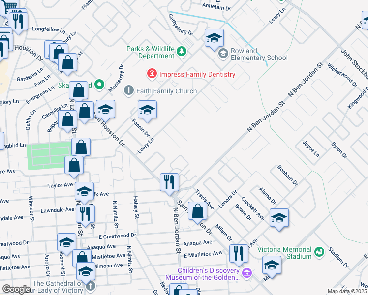 map of restaurants, bars, coffee shops, grocery stores, and more near 123 Avant Garde Drive in Victoria