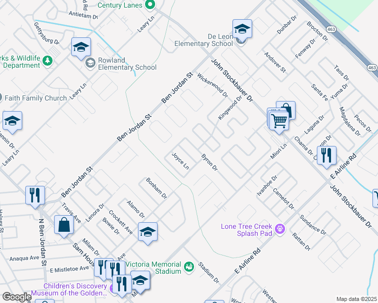 map of restaurants, bars, coffee shops, grocery stores, and more near 113 Suzanne Lane in Victoria