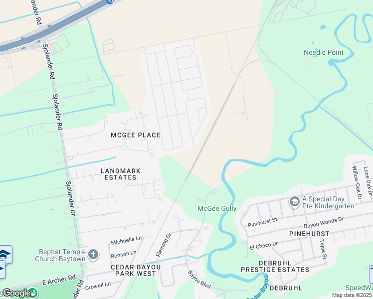 map of restaurants, bars, coffee shops, grocery stores, and more near 8346 Hunters Lodge Lane in Baytown
