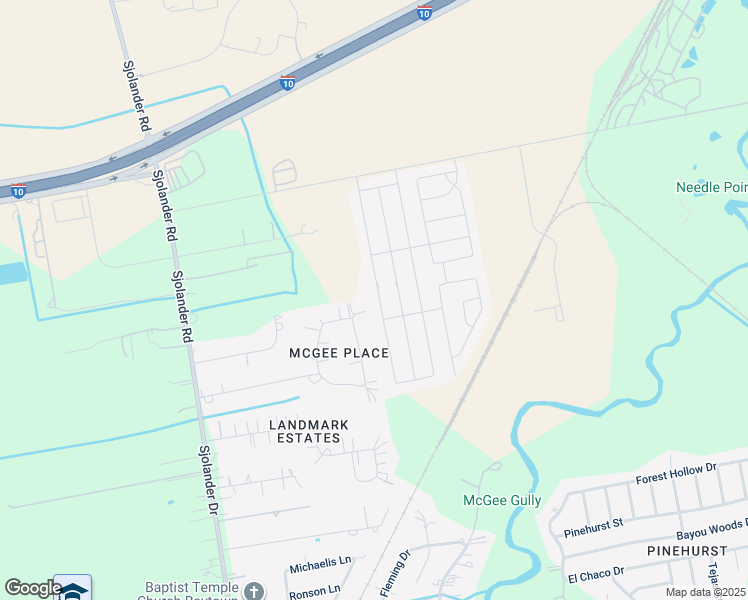 map of restaurants, bars, coffee shops, grocery stores, and more near 6611 Hunters Creek Lane in Baytown
