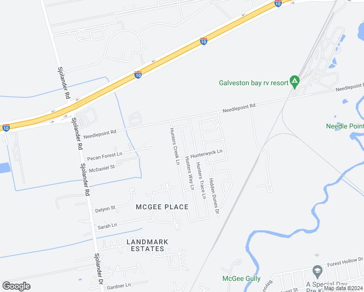 map of restaurants, bars, coffee shops, grocery stores, and more near 6823 Hunters Way Lane in Baytown