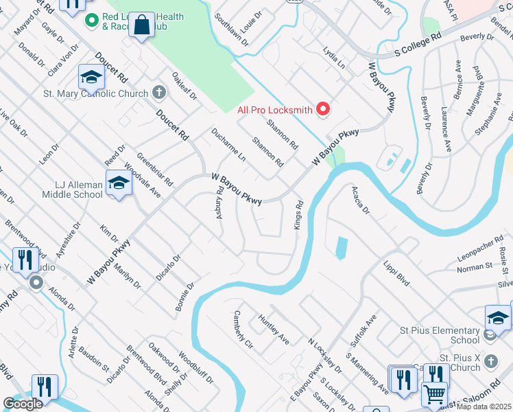 map of restaurants, bars, coffee shops, grocery stores, and more near 807 West Bayou Parkway in Lafayette