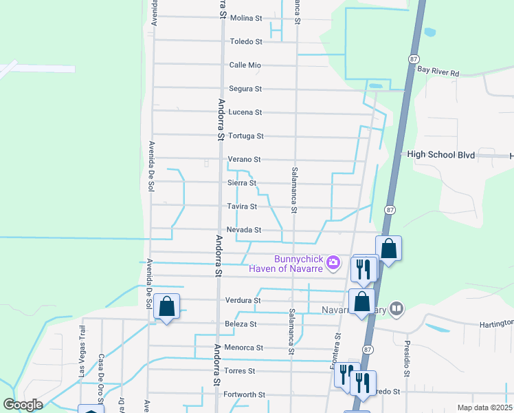 map of restaurants, bars, coffee shops, grocery stores, and more near Tavira Street in Navarre