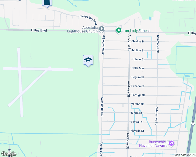 map of restaurants, bars, coffee shops, grocery stores, and more near Holley Nolf Airfield in Navarre