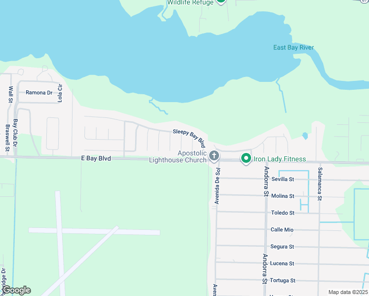 map of restaurants, bars, coffee shops, grocery stores, and more near 2712 Woodbury Court in Navarre
