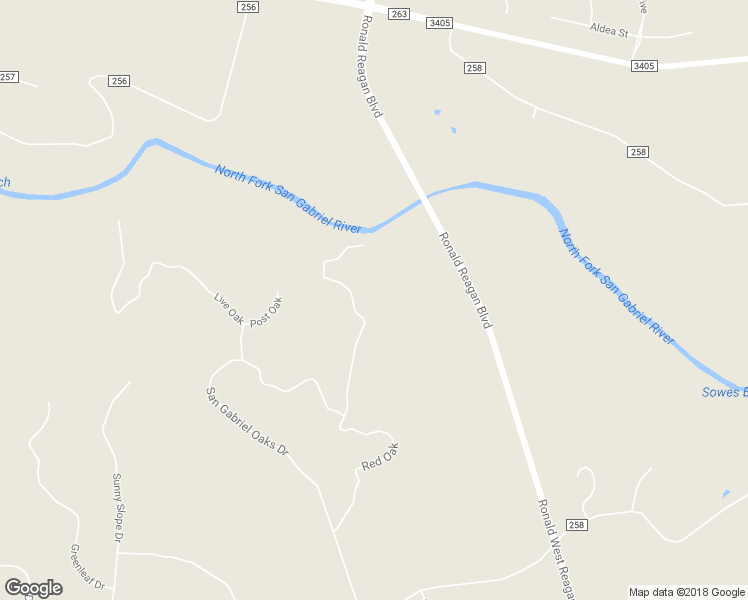 map of restaurants, bars, coffee shops, grocery stores, and more near 800 Red Oak in Liberty Hill