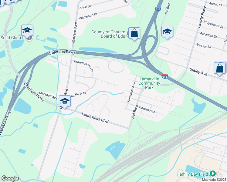 map of restaurants, bars, coffee shops, grocery stores, and more near 7 Hayden's Cove in Savannah