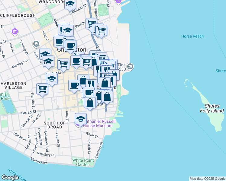 map of restaurants, bars, coffee shops, grocery stores, and more near 17 Vendue Range in Charleston