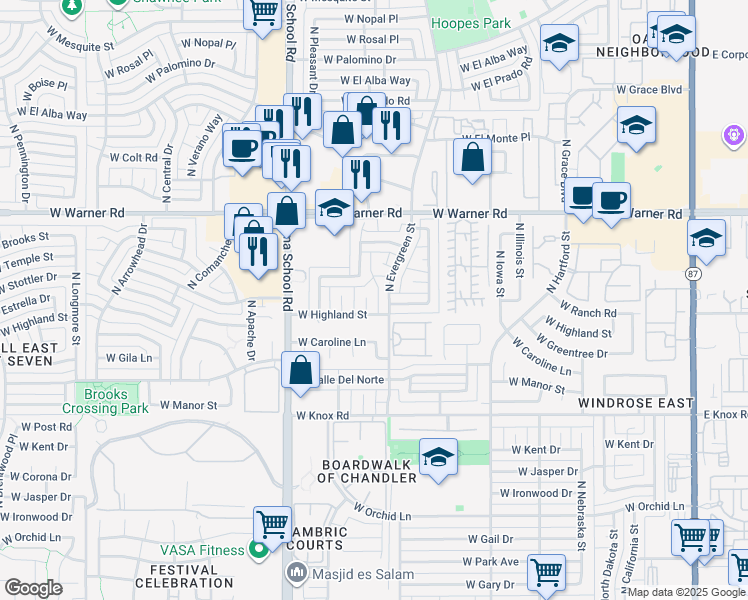 map of restaurants, bars, coffee shops, grocery stores, and more near 1700 North Evergreen Street in Chandler