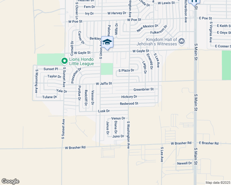 map of restaurants, bars, coffee shops, grocery stores, and more near 700-898 West Greenbrier Street in Roswell