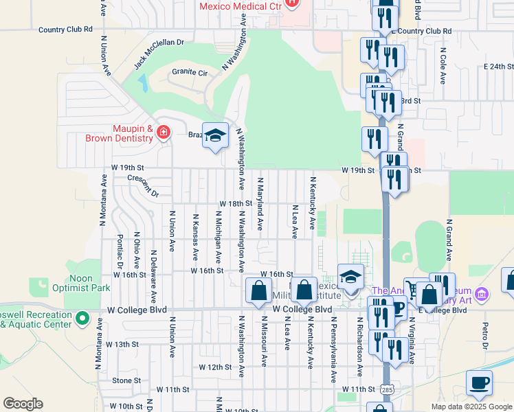 map of restaurants, bars, coffee shops, grocery stores, and more near 600 West 18th Street in Roswell