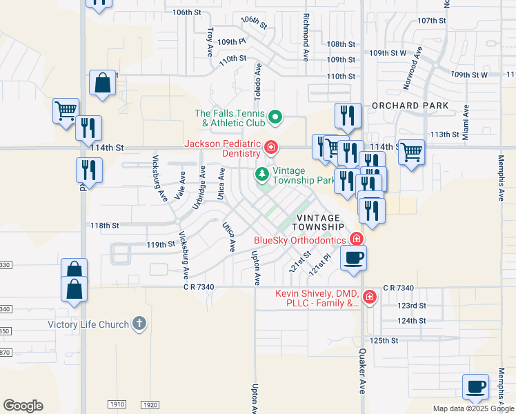 map of restaurants, bars, coffee shops, grocery stores, and more near 4711 117th Street in Lubbock