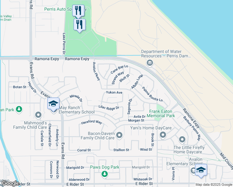 map of restaurants, bars, coffee shops, grocery stores, and more near 1347 Yukon Avenue in Perris