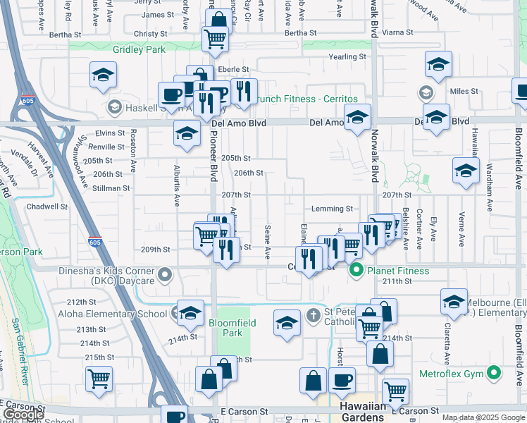 map of restaurants, bars, coffee shops, grocery stores, and more near in Lakewood