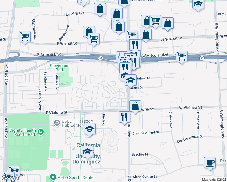 map of restaurants, bars, coffee shops, grocery stores, and more near 17605 Holly Drive in Carson