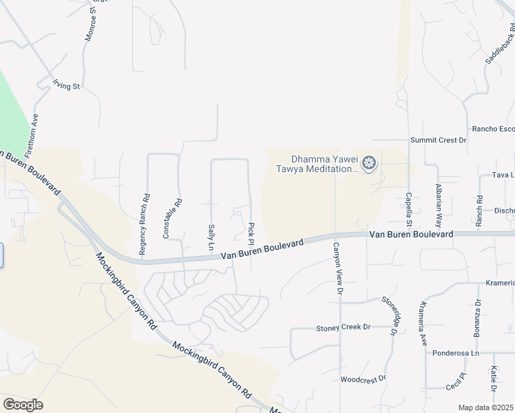 map of restaurants, bars, coffee shops, grocery stores, and more near 16322 Pick Place in Riverside