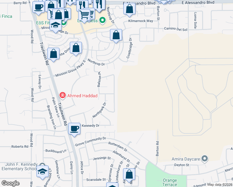 map of restaurants, bars, coffee shops, grocery stores, and more near 7996 Crestmont Place in Riverside