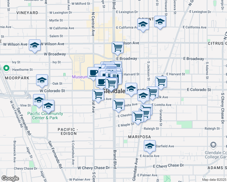 map of restaurants, bars, coffee shops, grocery stores, and more near in Glendale