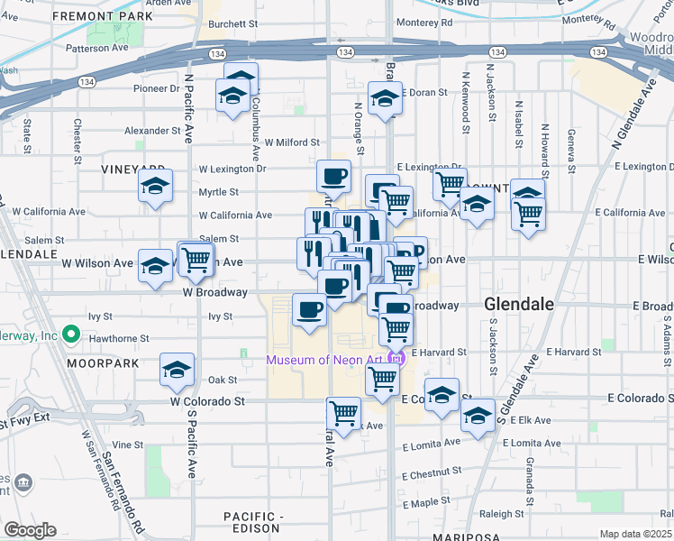 map of restaurants, bars, coffee shops, grocery stores, and more near in Glendale