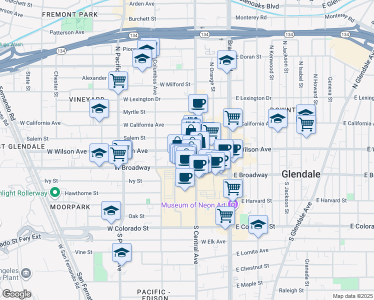 map of restaurants, bars, coffee shops, grocery stores, and more near in Glendale
