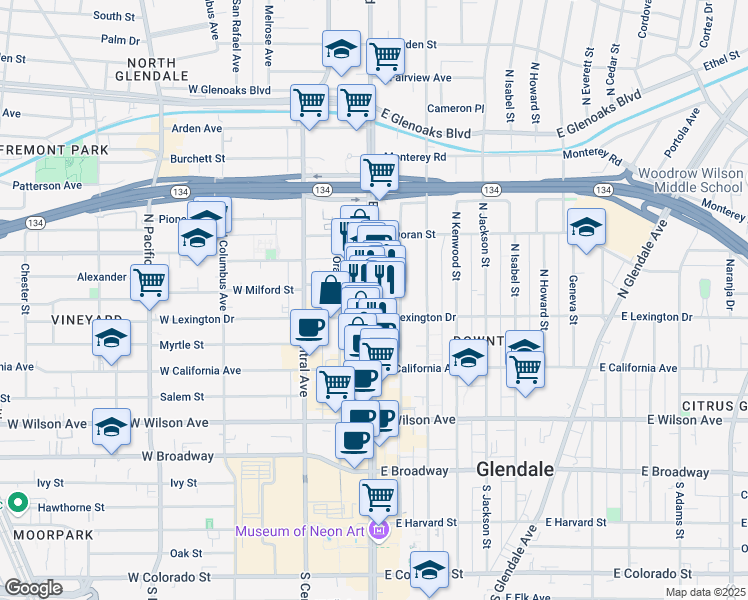 map of restaurants, bars, coffee shops, grocery stores, and more near 450 North Brand Boulevard in Glendale