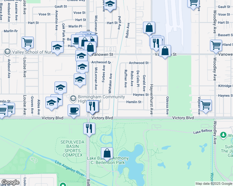 map of restaurants, bars, coffee shops, grocery stores, and more near 6525 Petit Avenue in Los Angeles