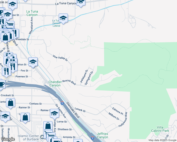 map of restaurants, bars, coffee shops, grocery stores, and more near 8464 Petaluma Drive in Los Angeles