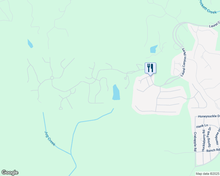 map of restaurants, bars, coffee shops, grocery stores, and more near 661 Hemlock Trail in Canton