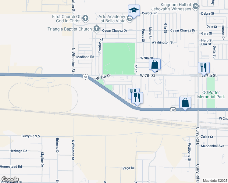 map of restaurants, bars, coffee shops, grocery stores, and more near 3122-3162 West Grand Avenue in Clovis