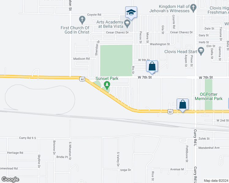 map of restaurants, bars, coffee shops, grocery stores, and more near 3122-3162 West Grand Avenue in Clovis