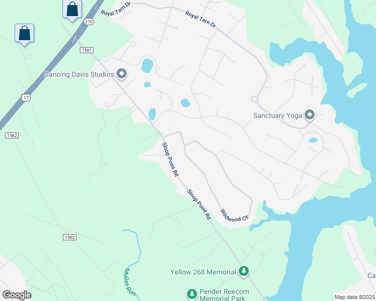 map of restaurants, bars, coffee shops, grocery stores, and more near 793 Wildwood Circle in Hampstead