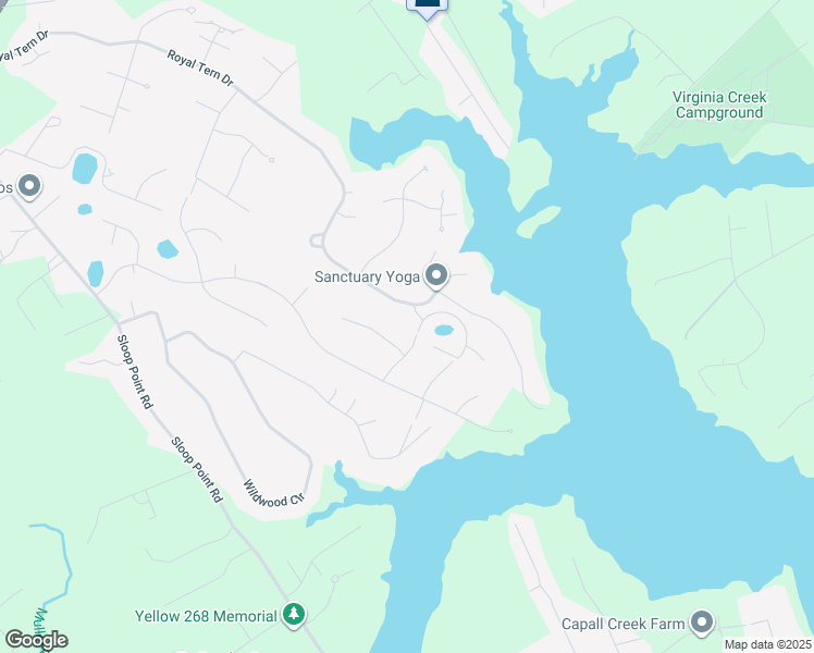 map of restaurants, bars, coffee shops, grocery stores, and more near 204 West Sanderling Circle in Hampstead