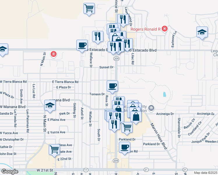 map of restaurants, bars, coffee shops, grocery stores, and more near 3017 Ross Street in Clovis