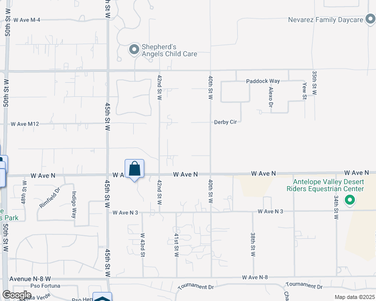 map of restaurants, bars, coffee shops, grocery stores, and more near Royale Circle in Lancaster