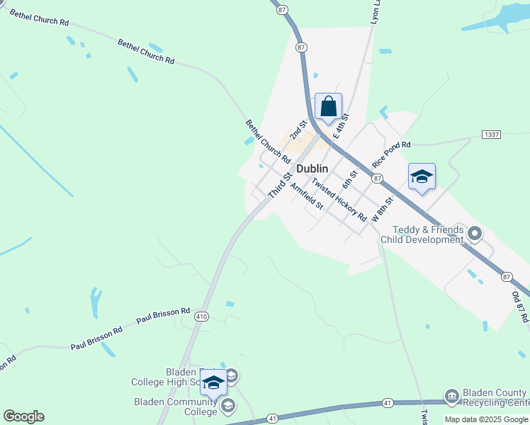 map of restaurants, bars, coffee shops, grocery stores, and more near 335 Third Street in Bladenboro