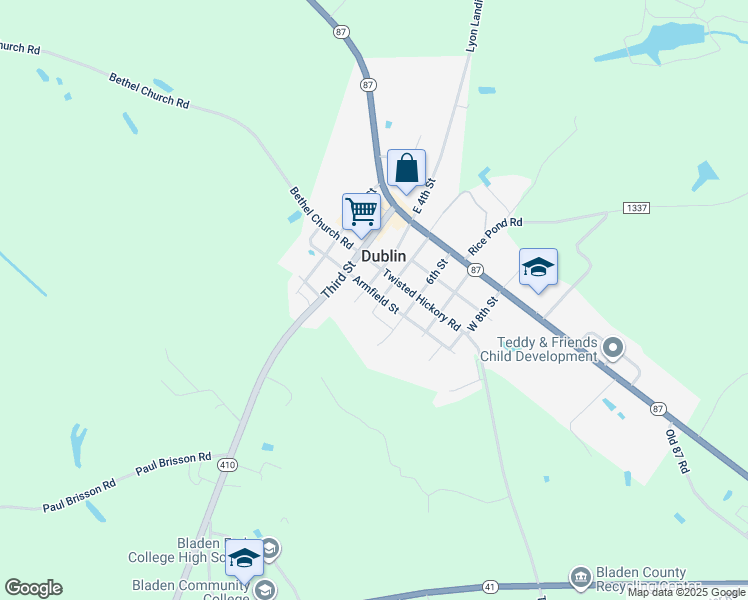 map of restaurants, bars, coffee shops, grocery stores, and more near 243 Armfield Street in Bladenboro